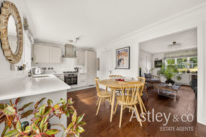 kitchen- click for photo gallery